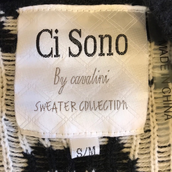 Ci Sono Cardigan Sweater - Picture 4 of 5